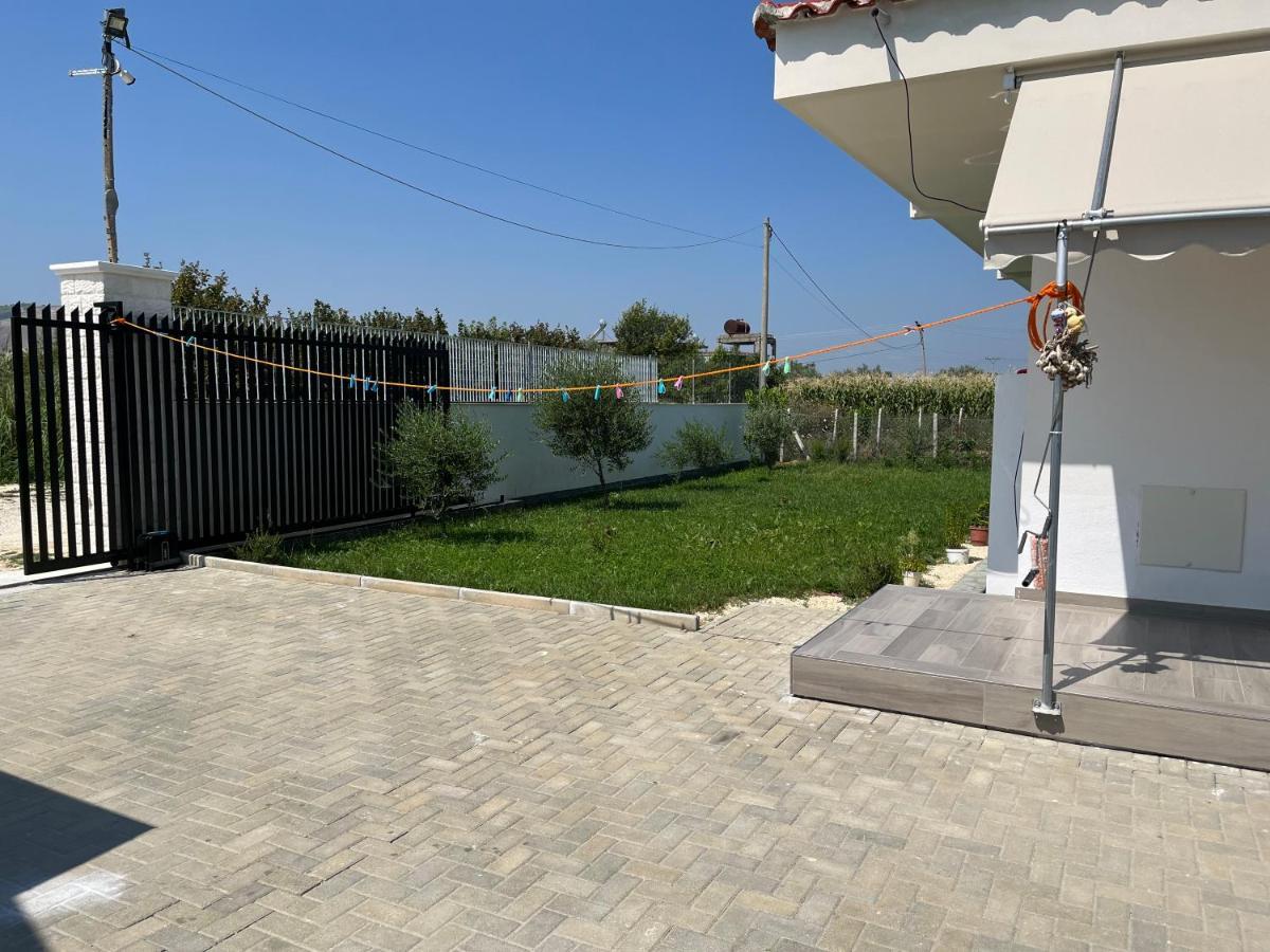 Bujtina Cela Berat Buitenkant foto